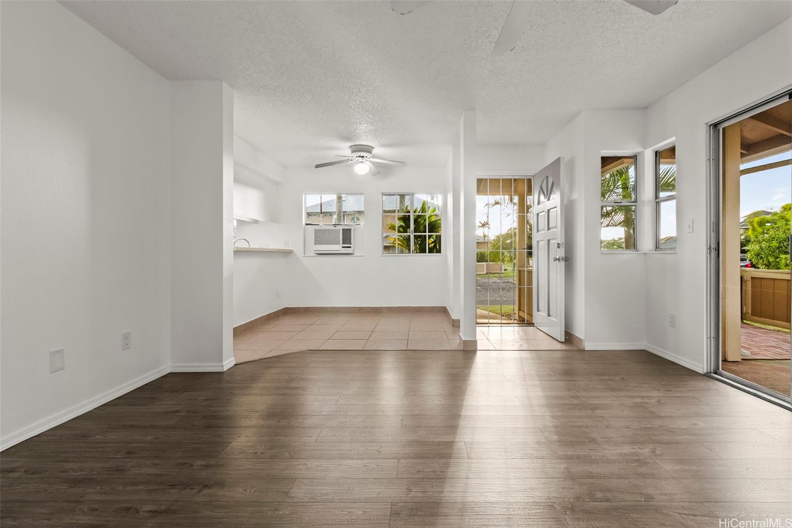 91-1008 Makaaloa St townhouse # 3E, Ewa Beach, Hawaii - photo 8 of 21