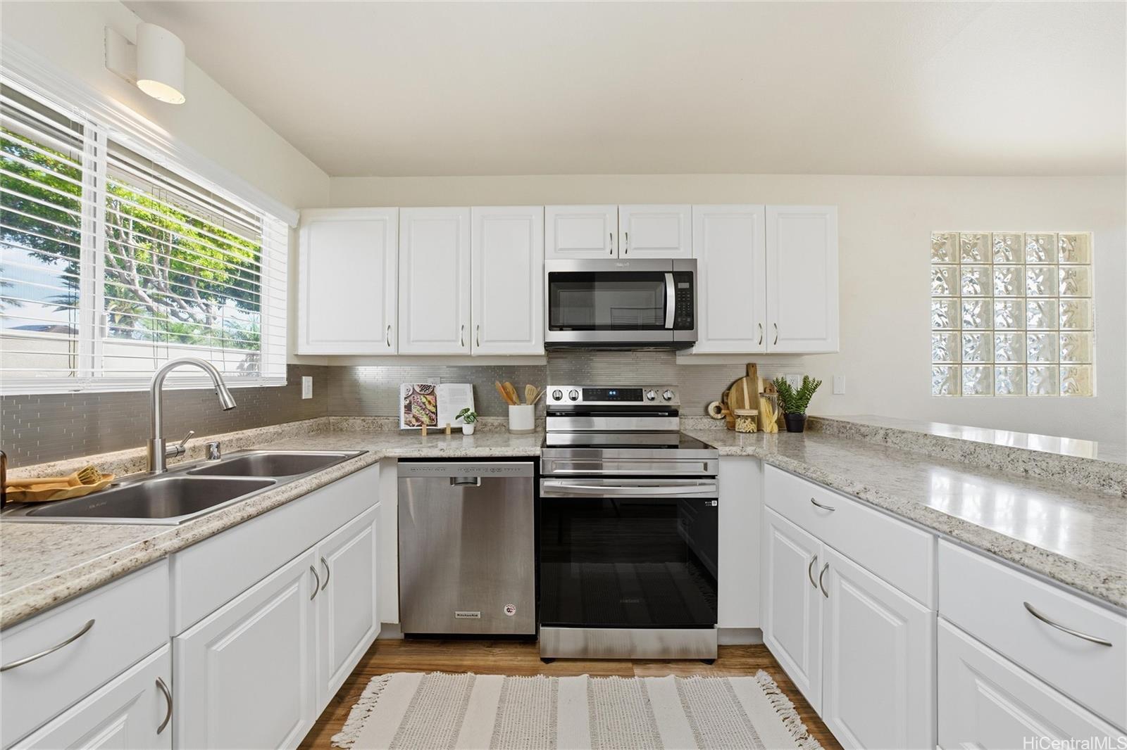 91-1008  Mikiala Street Ewa Gen Lofts, Ewaplain home - photo 10 of 25