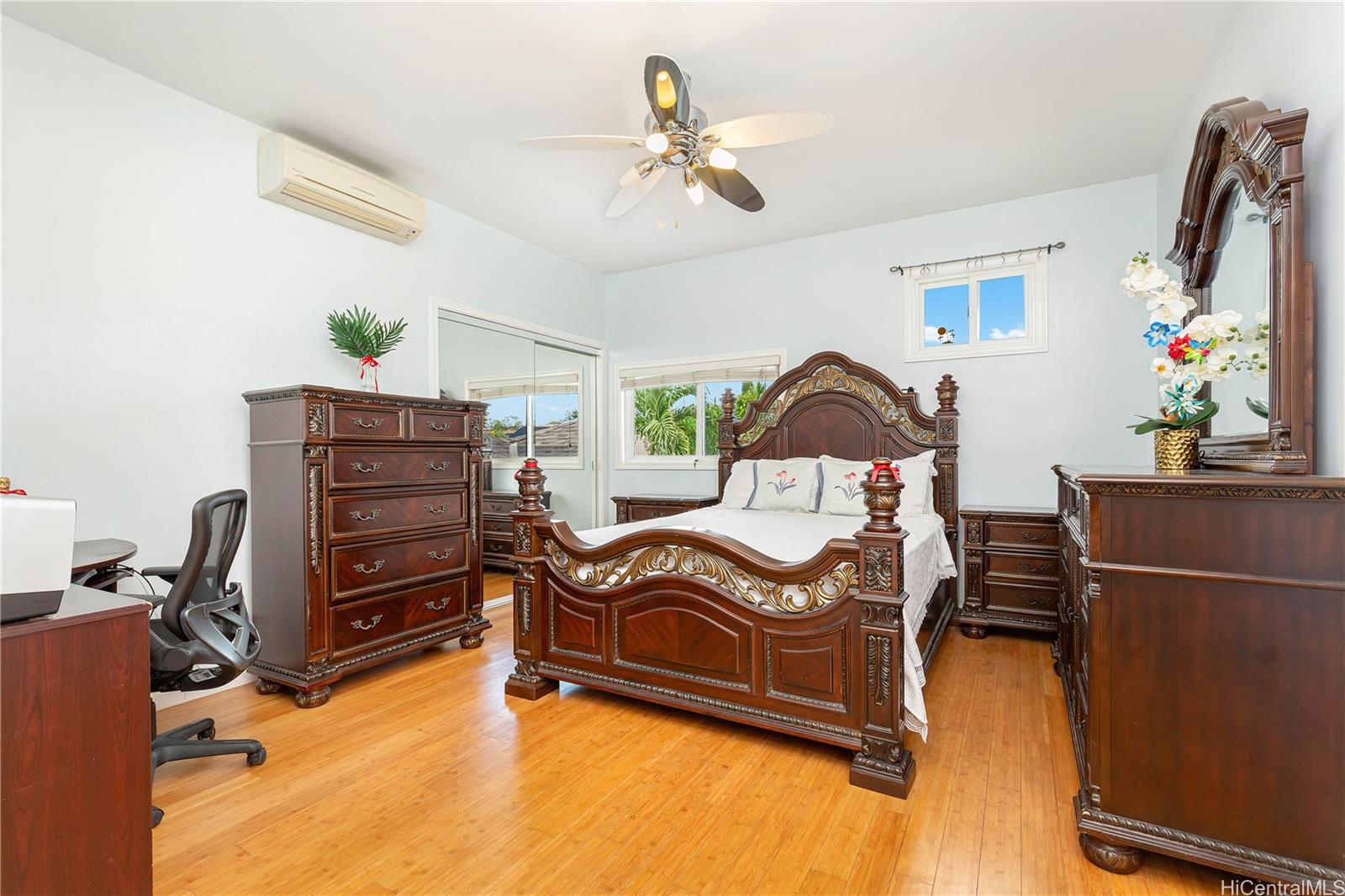 91-1011  Hiluhilu Street Kapolei, Ewaplain home - photo 10 of 23