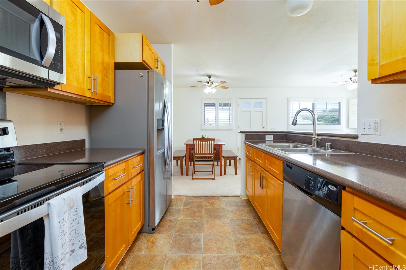 Villages of Kapolei townhouse # 402, Kapolei, Hawaii - photo 5 of 22