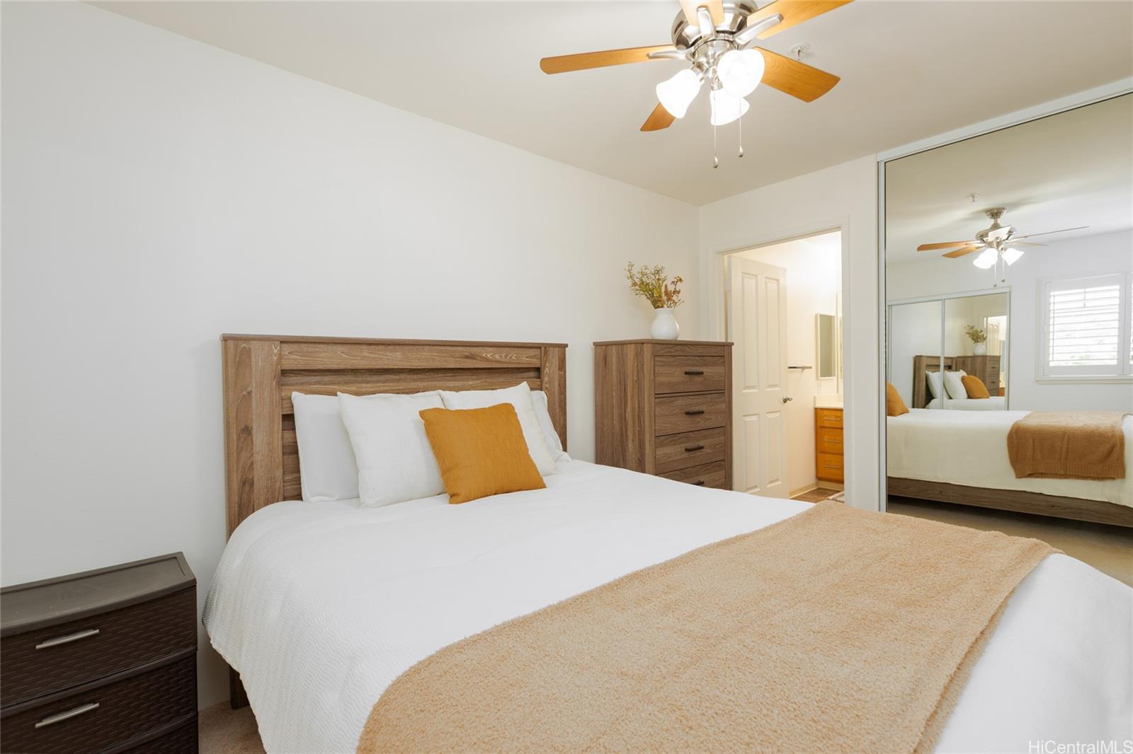 Villages of Kapolei townhouse # 402, Kapolei, Hawaii - photo 9 of 22