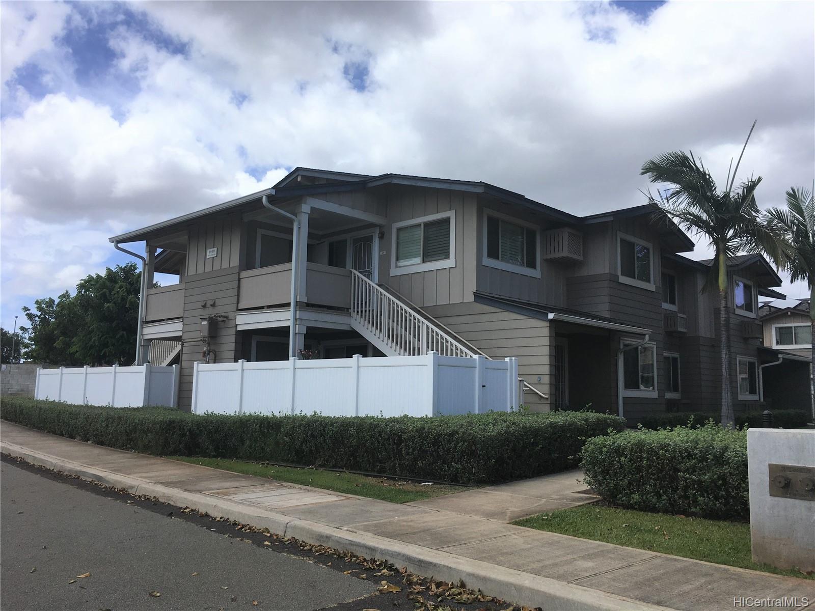 Kapolei 403, 911011 Kamaaha Ave, Kapolei Kapolei townhouse Sold
