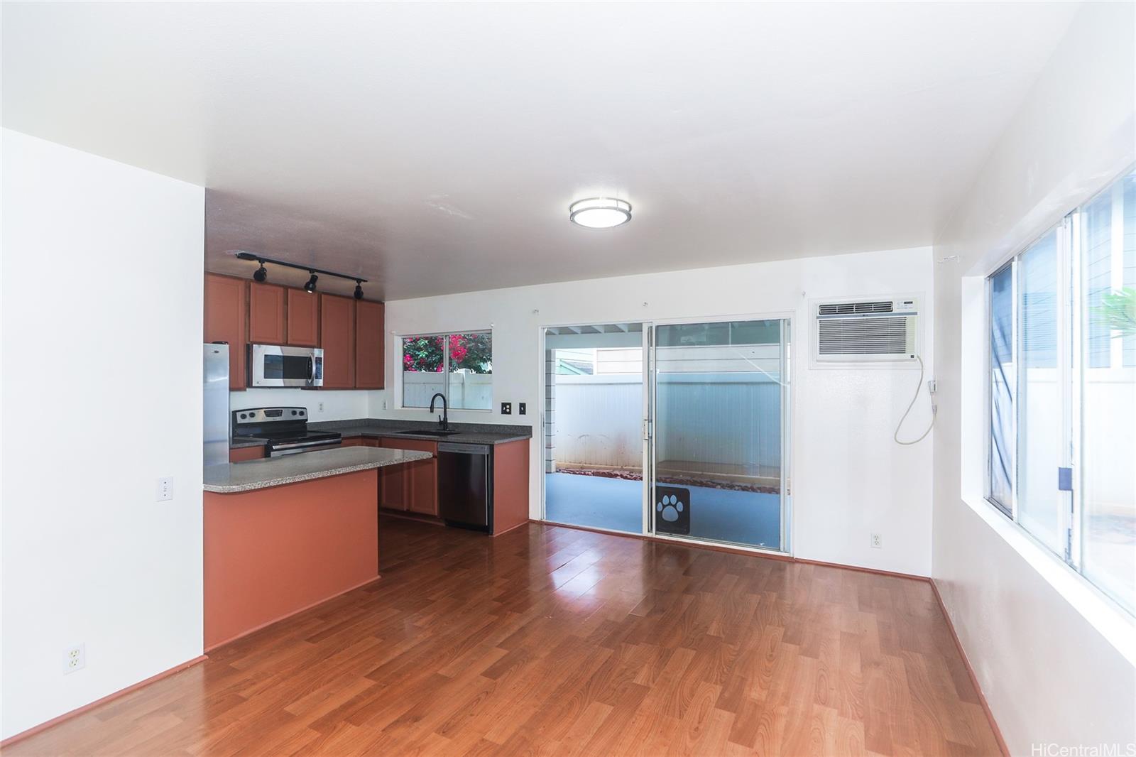 91-1011  Laulauna Street Ewa Gen Lombard Way, Ewaplain home - photo 4 of 25