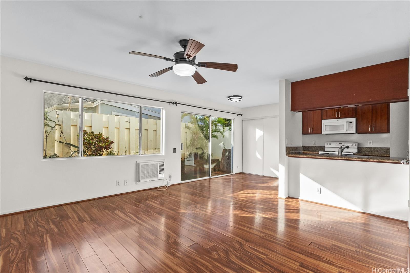 91-1013  Leleoi Street Ewa Gen Alii Cove, Ewaplain home - photo 3 of 25