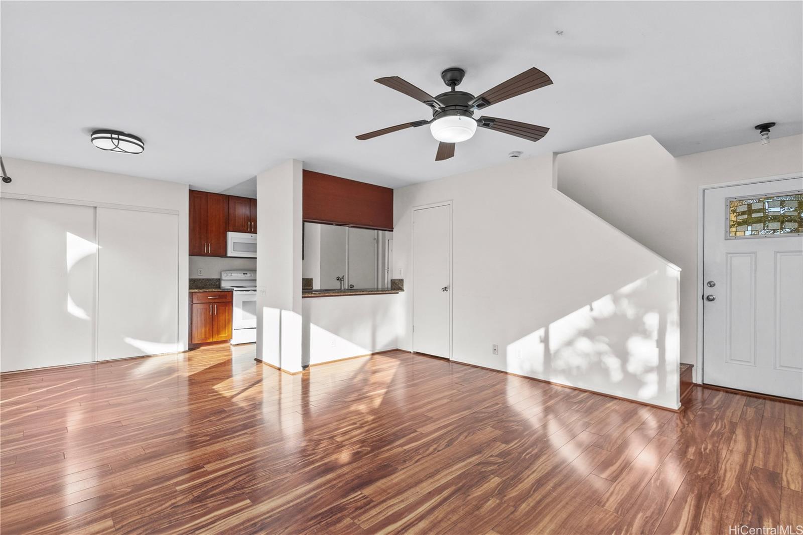 91-1013  Leleoi Street Ewa Gen Alii Cove, Ewaplain home - photo 6 of 25