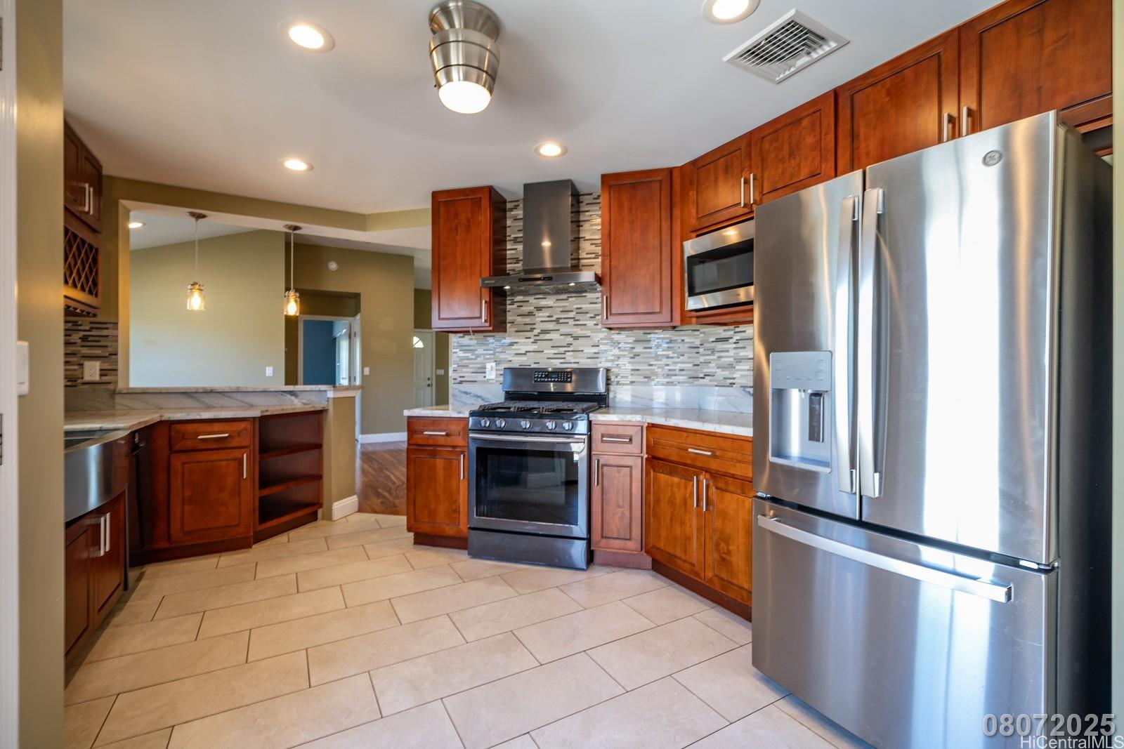 91-1014 Alepa St Kapolei - Rental - photo 11 of 25