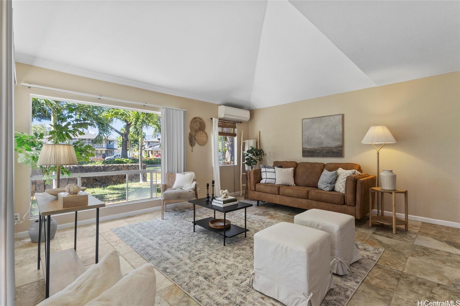 91-1015  Aawa Dr Westloch Fairway, Ewaplain home - photo 4 of 16