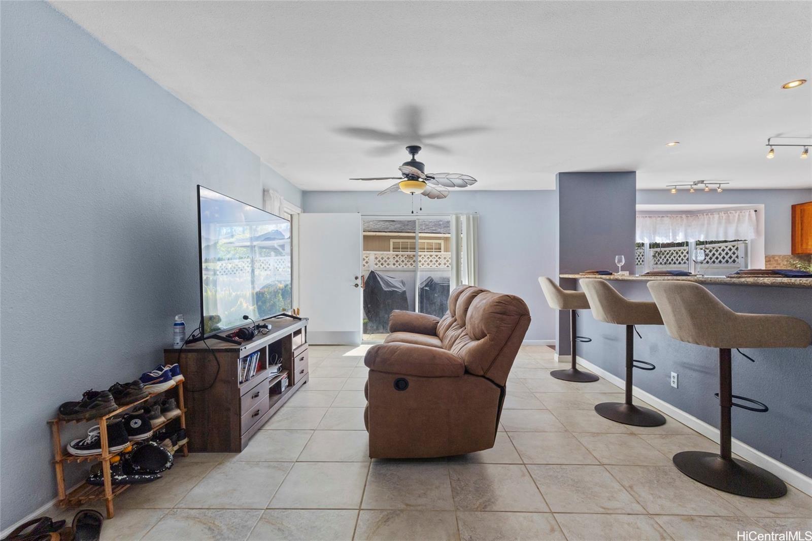 91-1015  Aawa Dr Westloch Fairway, Ewaplain home - photo 6 of 16