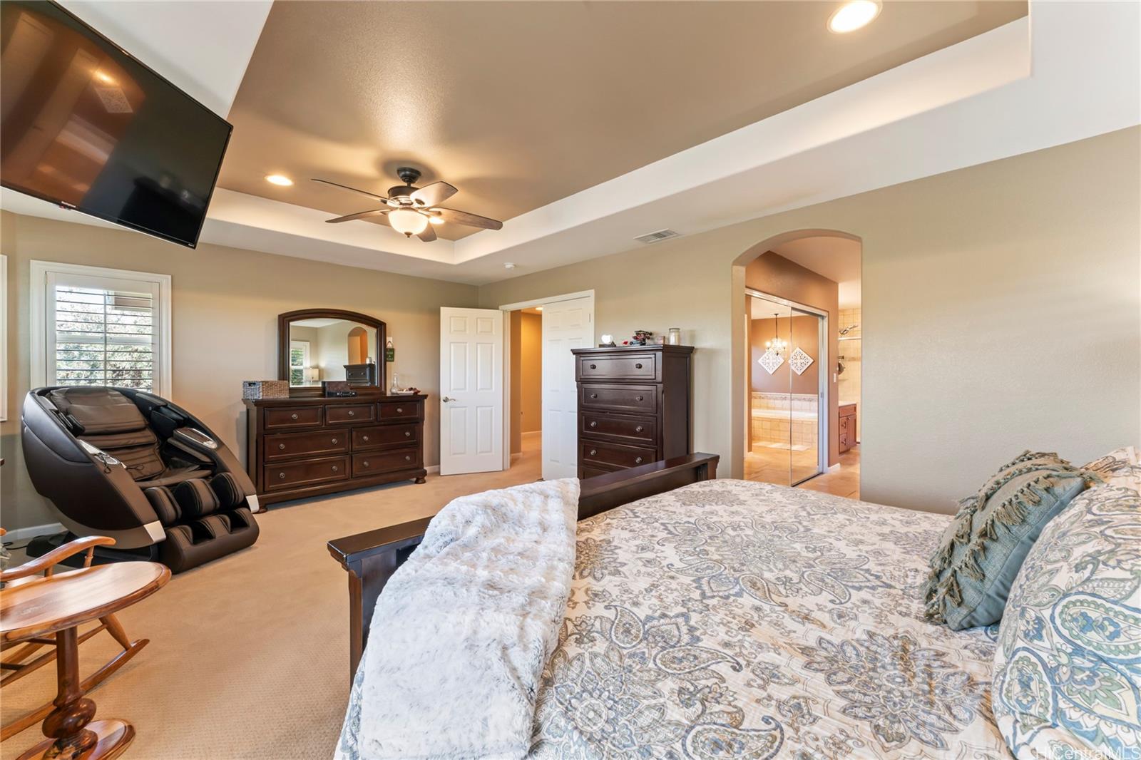 91-1015  Kai Uhu Street Ocean Pointe, Ewaplain home - photo 13 of 25