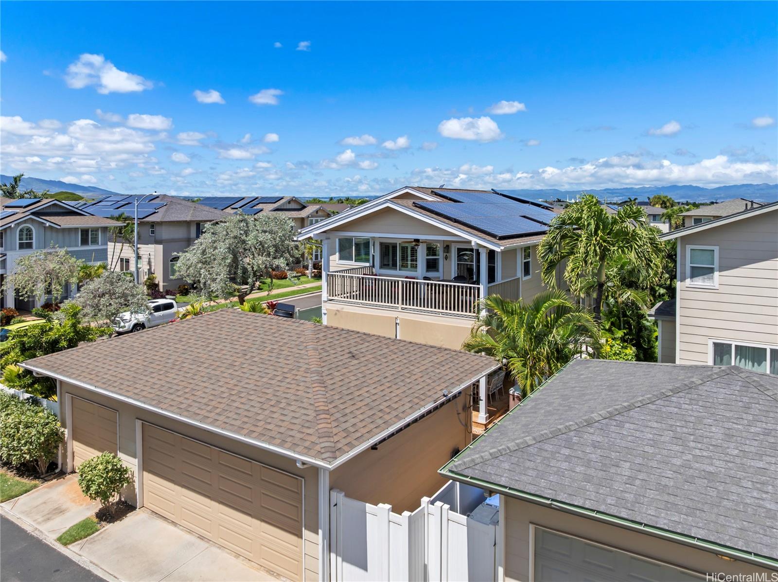 91-1015  Kai Uhu Street Ocean Pointe, Ewaplain home - photo 3 of 25