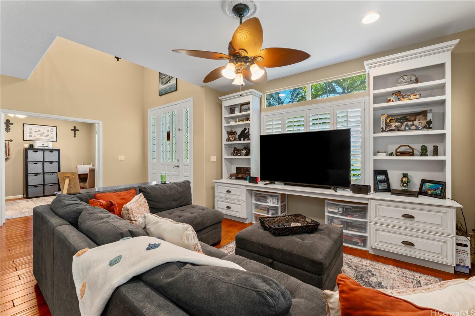 91-1015  Kai Uhu Street Ocean Pointe, Ewaplain home - photo 5 of 25