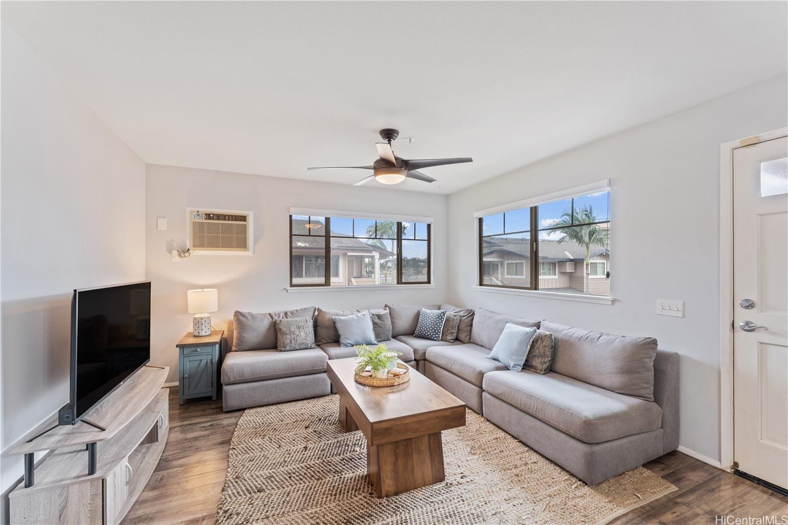 91-1015 Kamaaha Ave Kapolei - Rental - photo 3 of 25