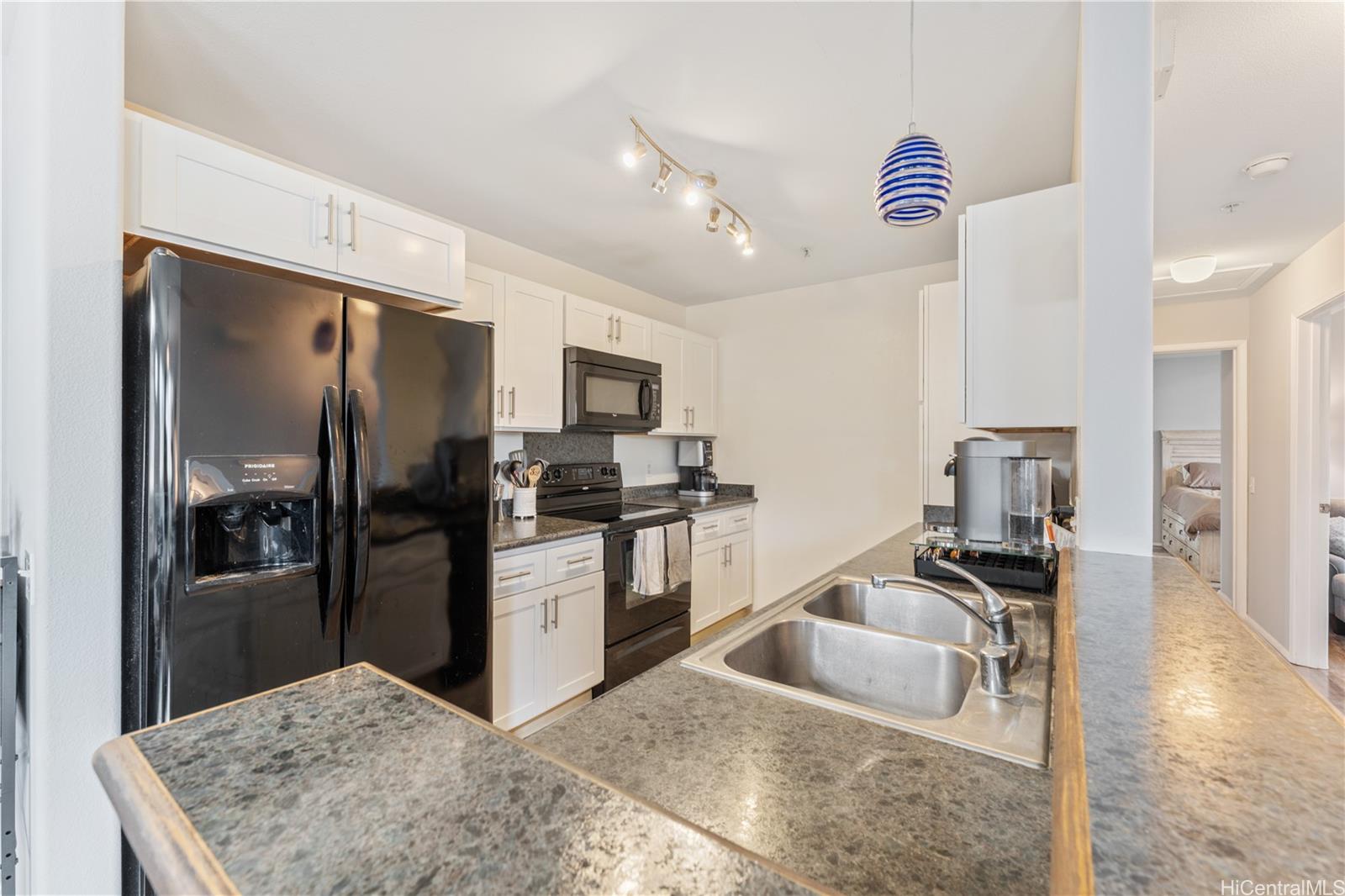 91-1015 Kamaaha Ave Kapolei - Rental - photo 6 of 25