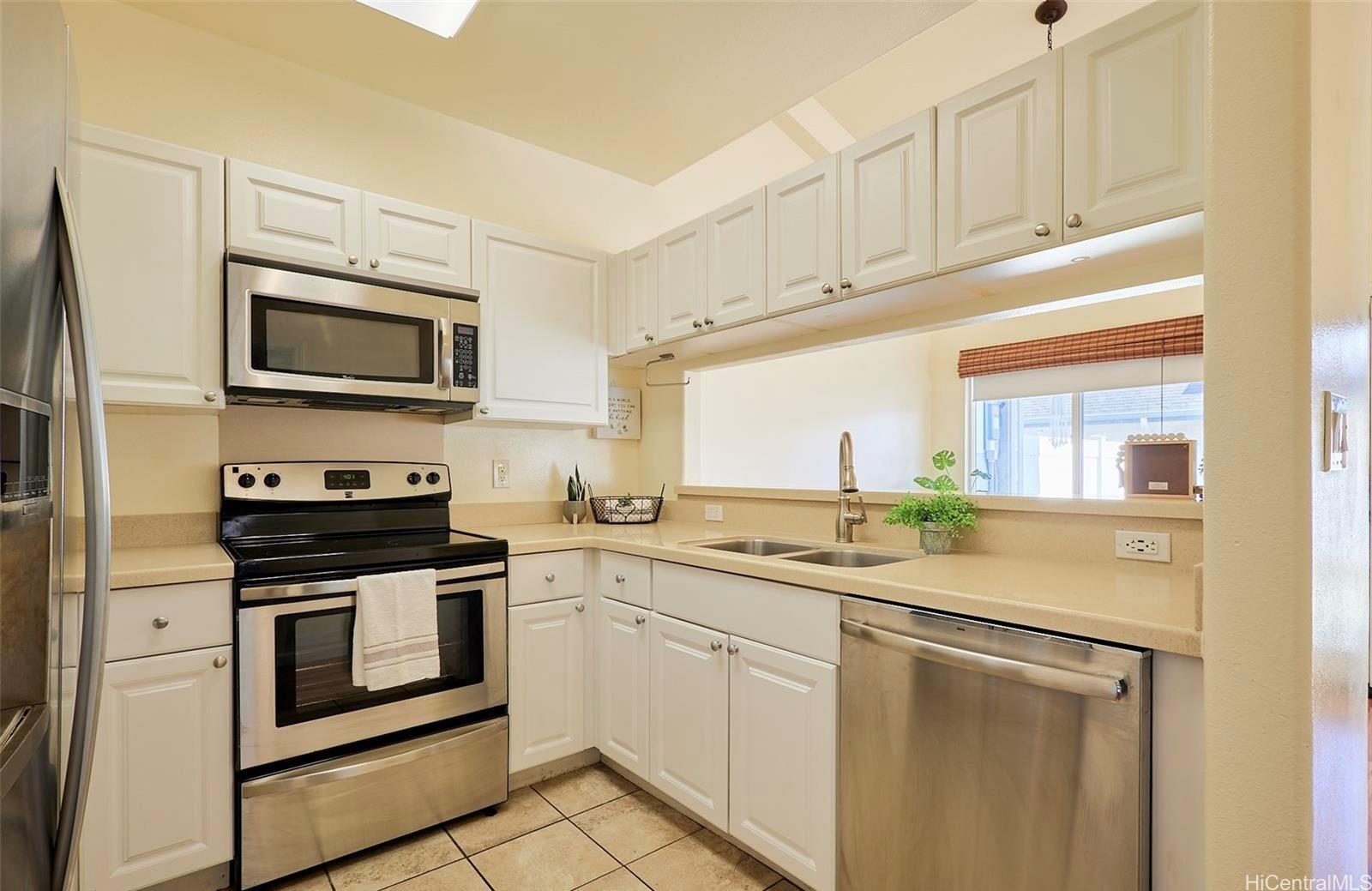 Ocean Point townhouse # A5, Ewa Beach, Hawaii - photo 7 of 13