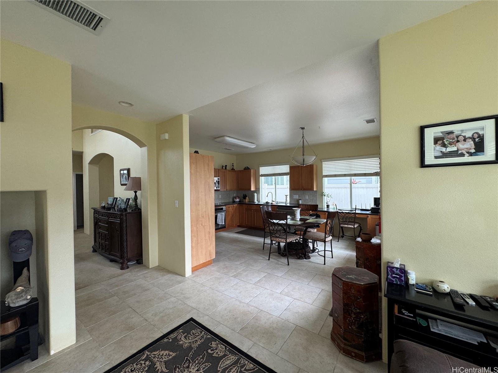 91-1016  Kai Uhu Street Ocean Pointe, Ewaplain home - photo 5 of 20