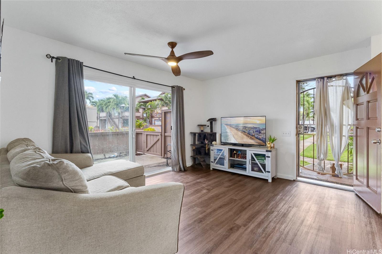 Ewa by Gentry townhouse # 19C, Ewa Beach, Hawaii - photo 4 of 25