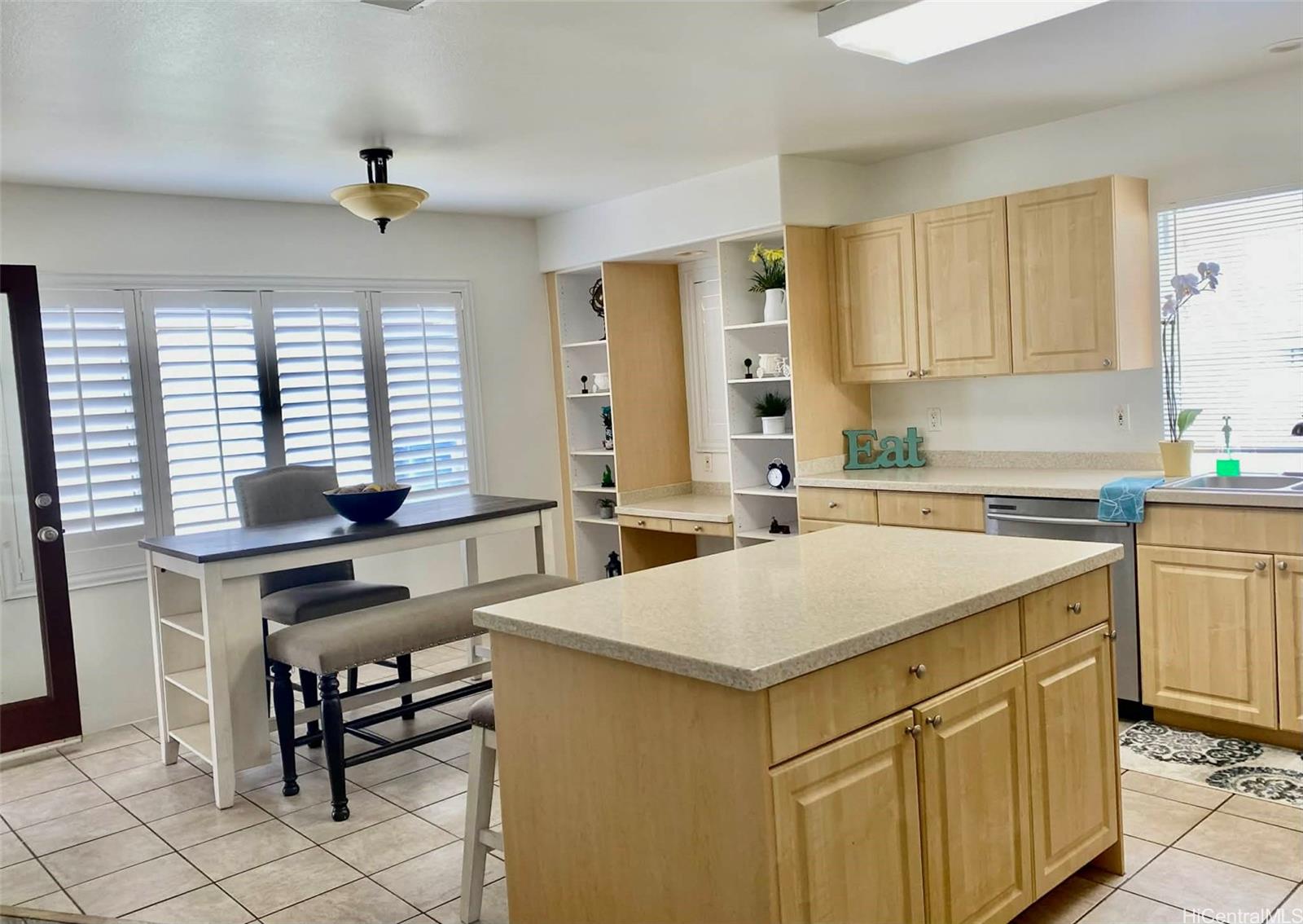 91-1017  Kaihanupa St Ocean Pointe, Ewaplain home - photo 4 of 16