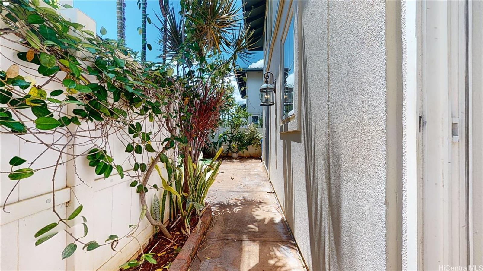 91-1017 Wahinoho Street Kapolei - Rental - photo 10 of 25