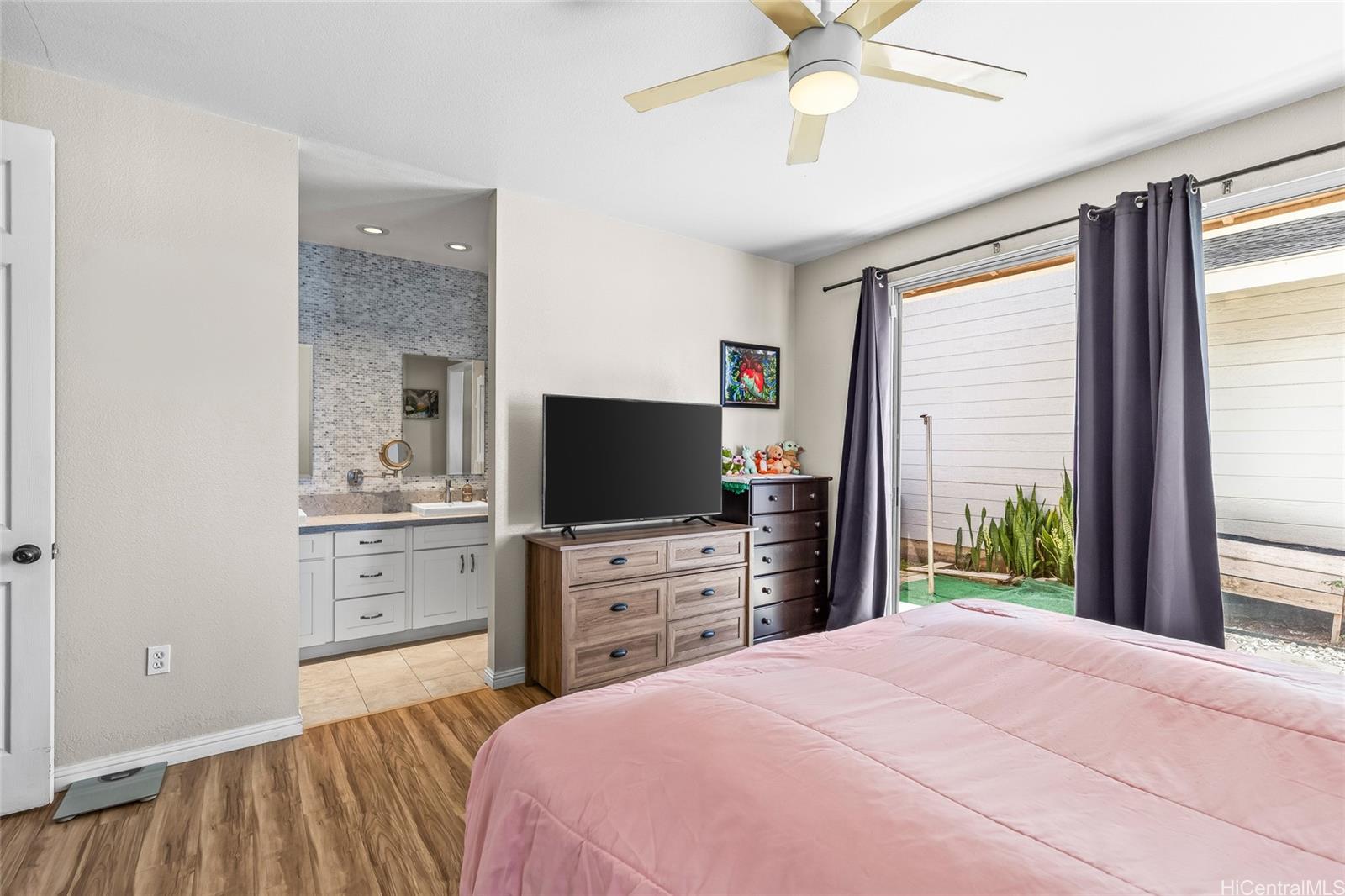 91-1017C  Keokolo Street Kapolei-kekuilani, Ewaplain home - photo 11 of 25