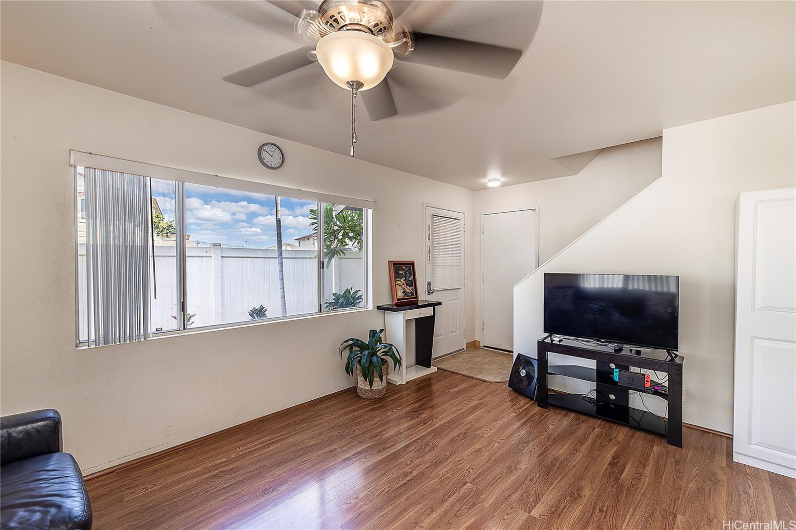 91-1018  Laulauna Street Ewa Gen Lombard Way, Ewaplain home - photo 4 of 23