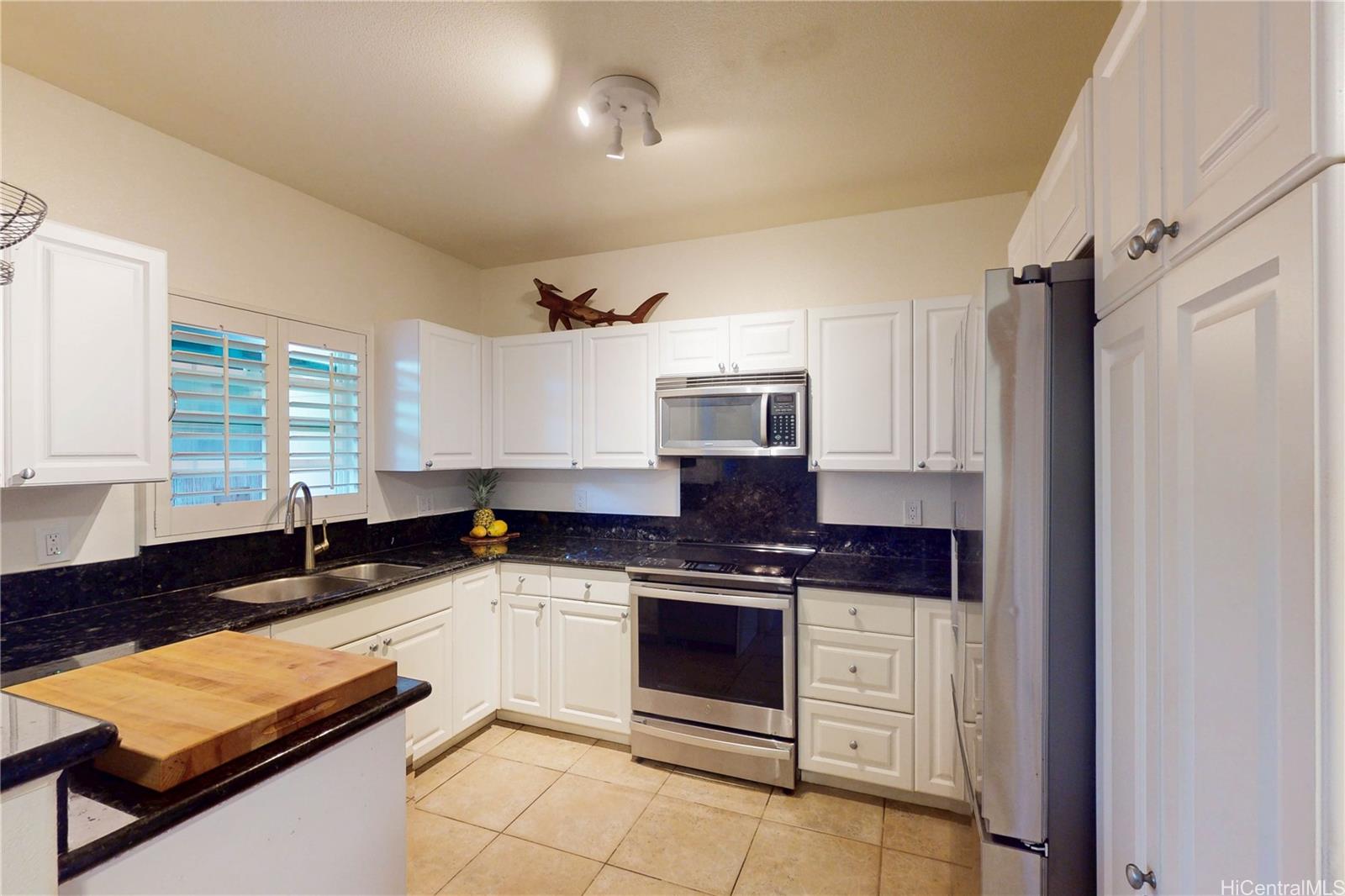 91-1020 Kaipalaoa Street townhouse # 6402, Ewa Beach, Hawaii - photo 5 of 25