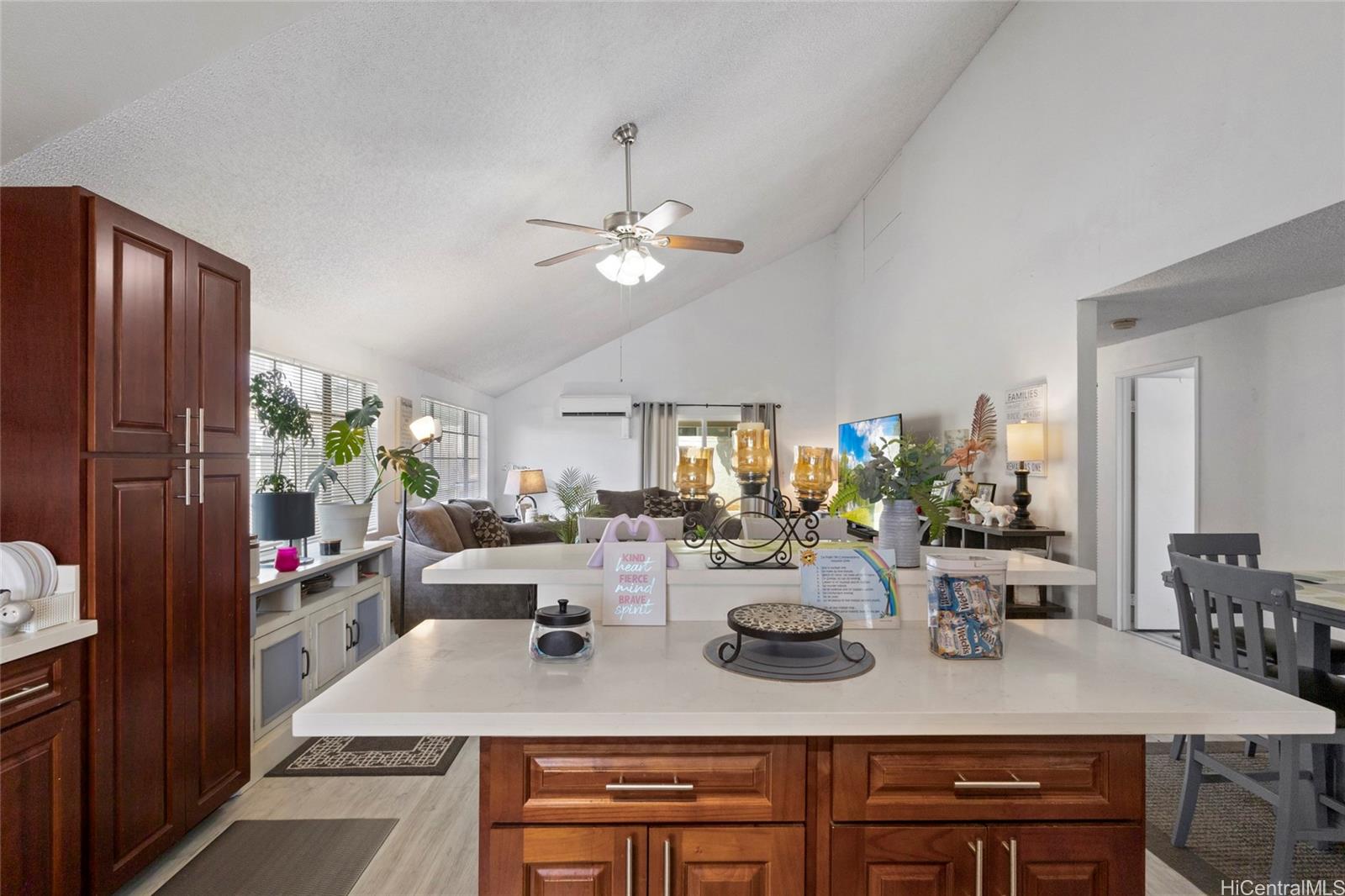 91-1021  Pa Street Westloch Estates, Ewaplain home - photo 7 of 20