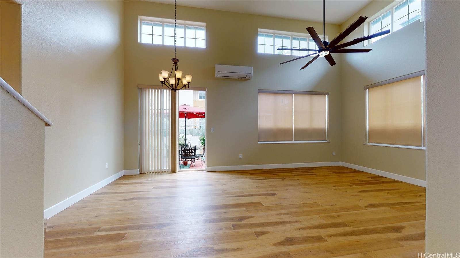 91-1021 Wahinoho St Kapolei - Rental - photo 2 of 25