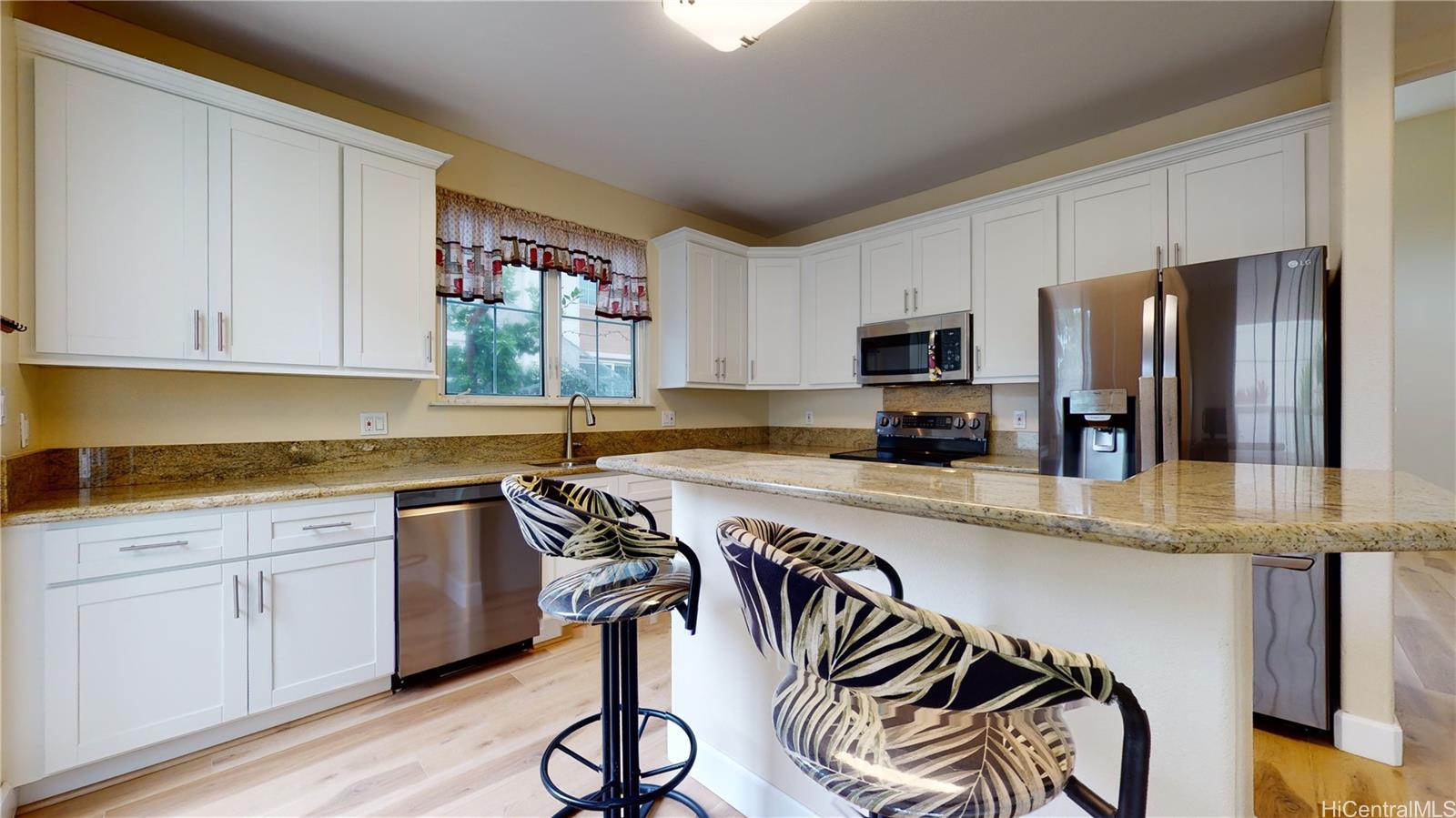 91-1021 Wahinoho St Kapolei - Rental - photo 9 of 25