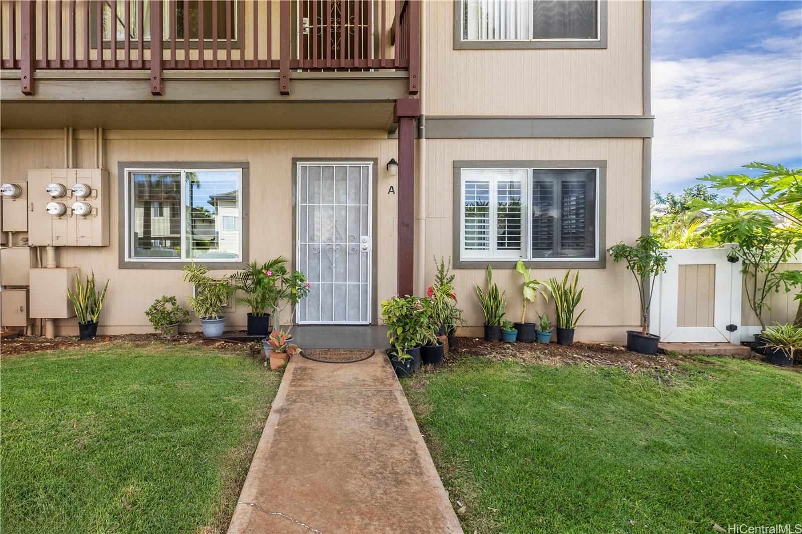 Shores at Suncrest I condo # 1A, Ewa Beach, Hawaii - photo 2 of 25