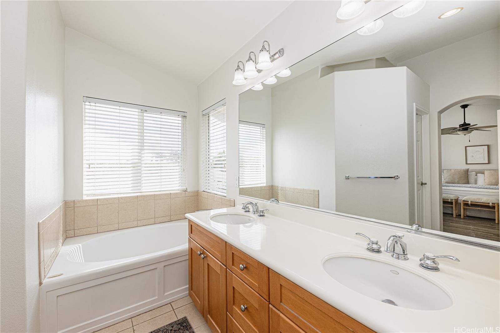 91-1023 Kaikohola St Ewa Beach - Rental - photo 14 of 20