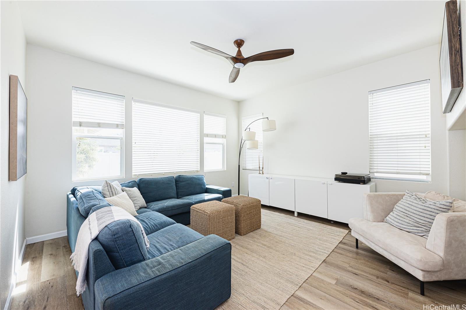 91-1023 Kaikohola St Ewa Beach - Rental - photo 6 of 20