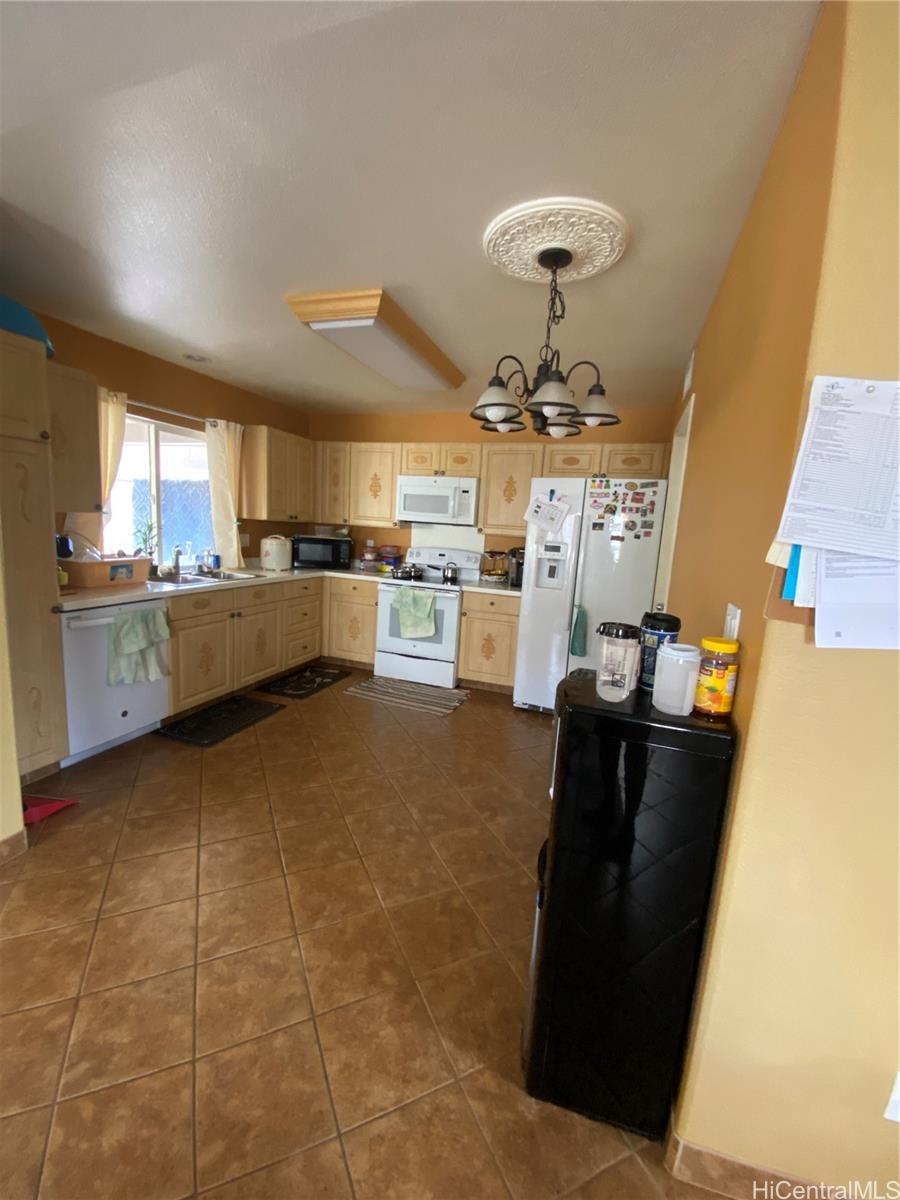 91-1023 Kailoa St Ewa Beach - Rental - photo 7 of 15