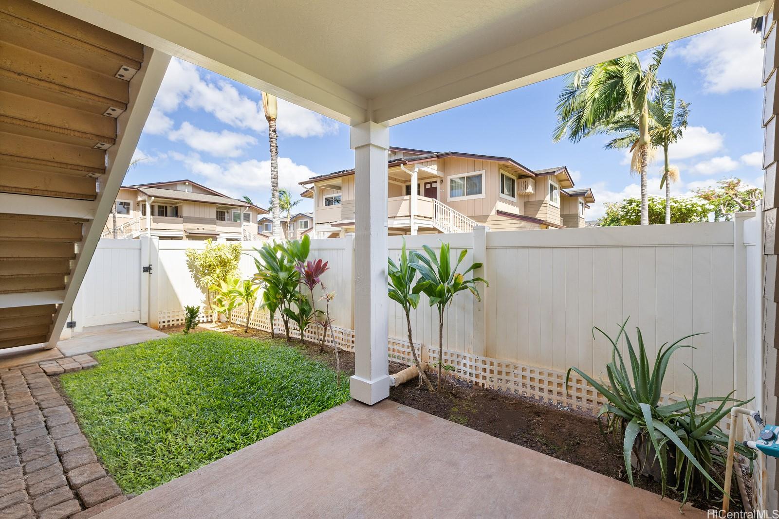 Villages of Kapolei Association townhouse # 801, Kapolei, Hawaii - photo 17 of 25