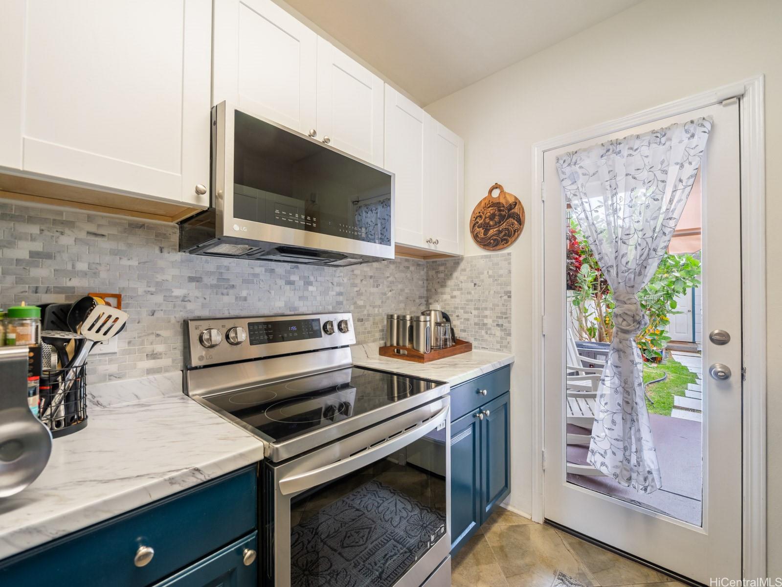 91-1025 Kaileolea Drive townhouse # J3, Ewa Beach, Hawaii - photo 9 of 22