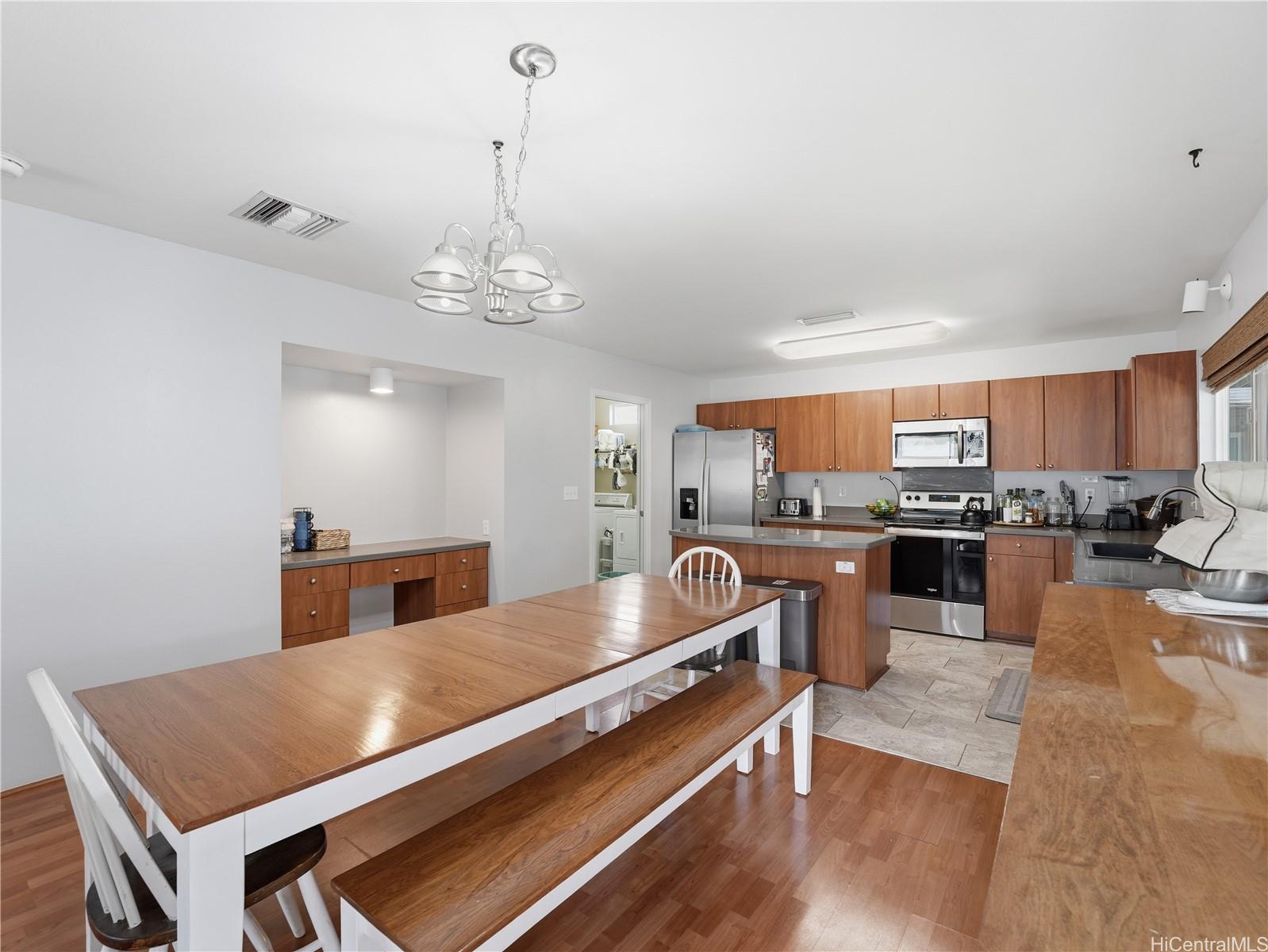 91-1026  Hoomalie Street Ewa Gen Prescott, Ewaplain home - photo 7 of 25