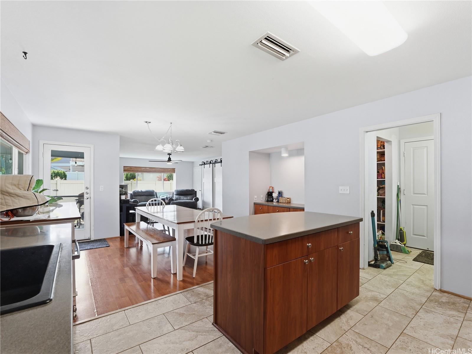 91-1026  Hoomalie Street Ewa Gen Prescott, Ewaplain home - photo 10 of 25