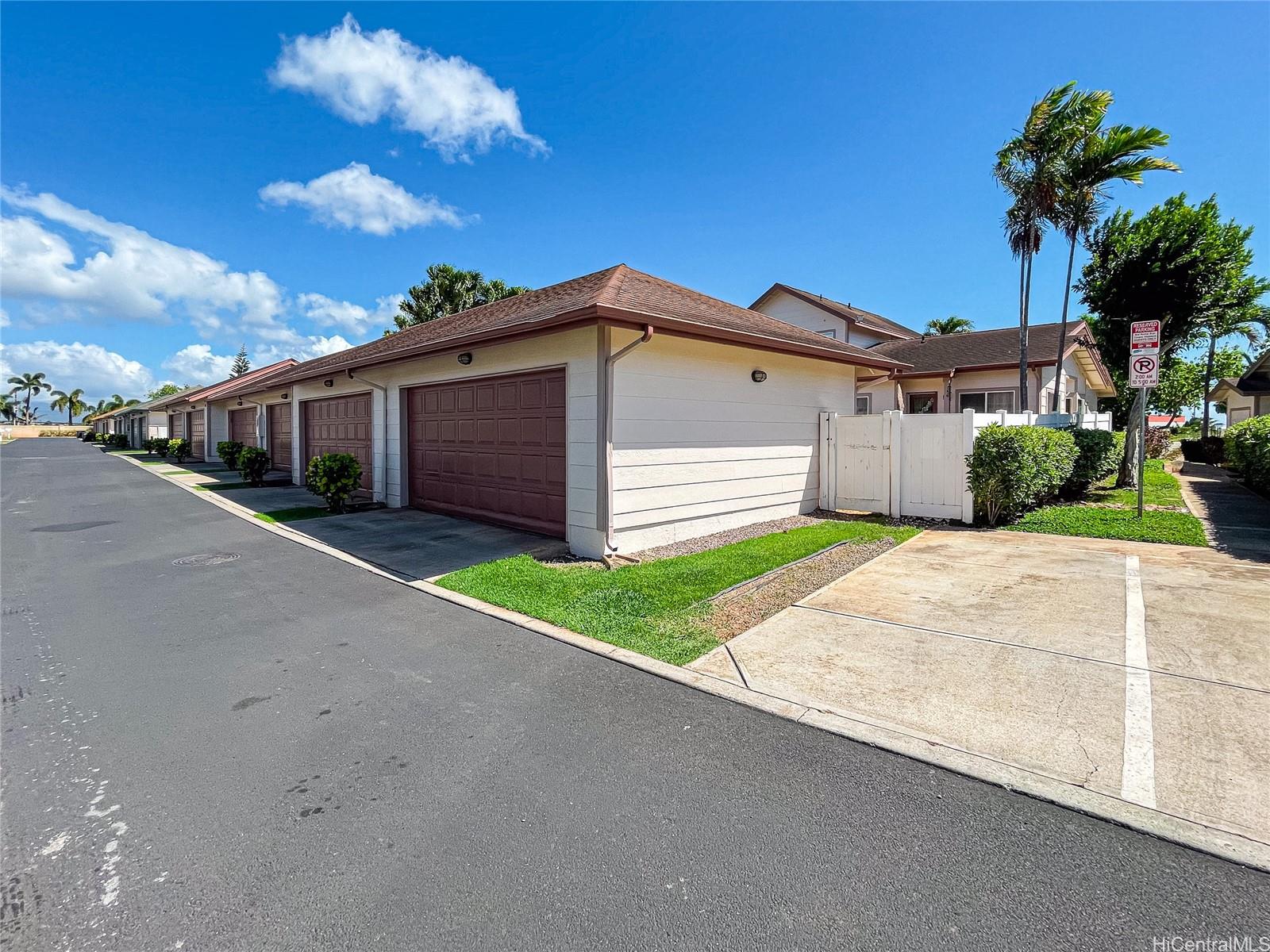 Ocean Pointe townhouse # Q2, Ewa Beach, Hawaii - photo 19 of 25