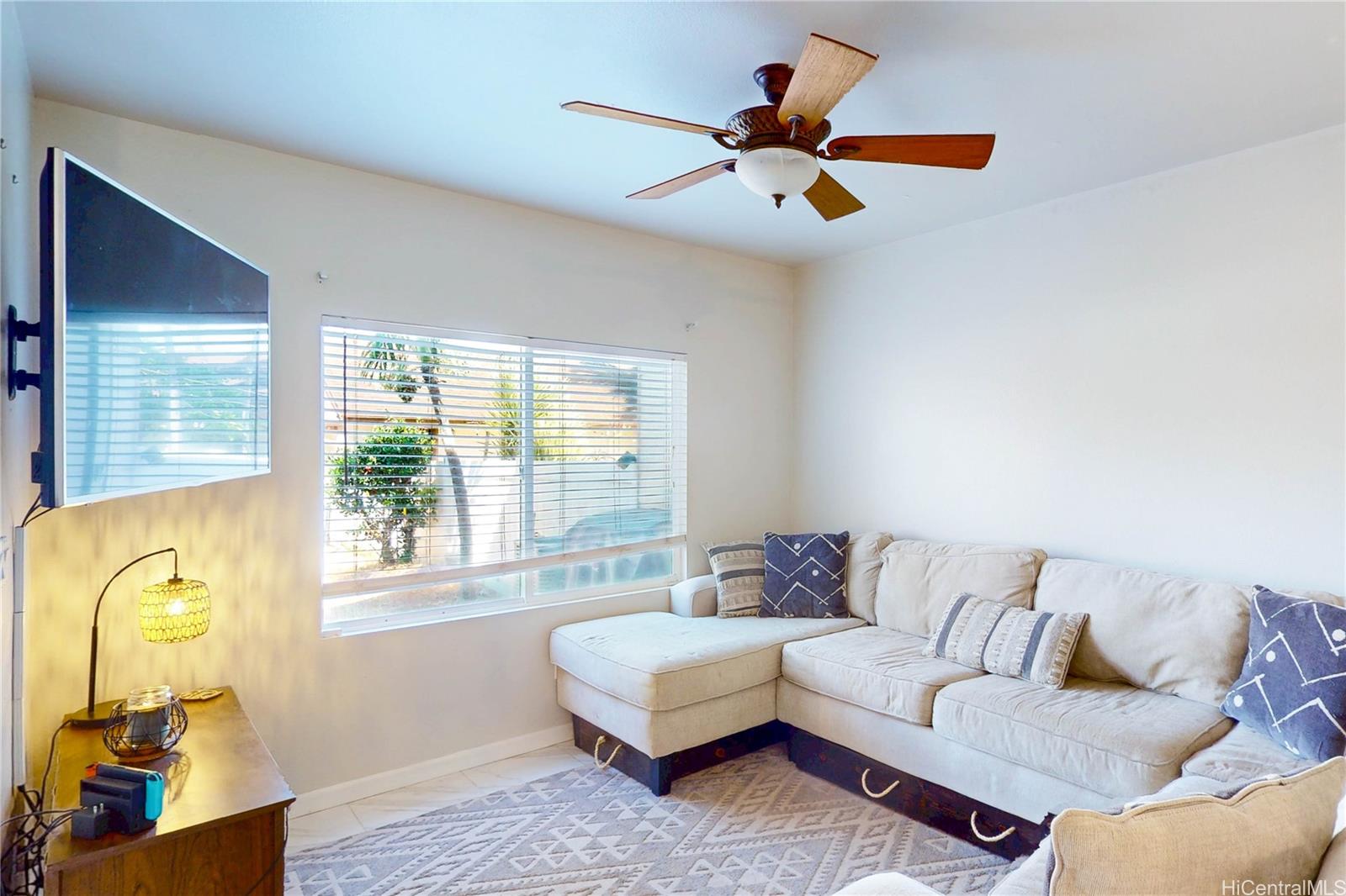 Ocean Pointe townhouse # Q2, Ewa Beach, Hawaii - photo 2 of 25