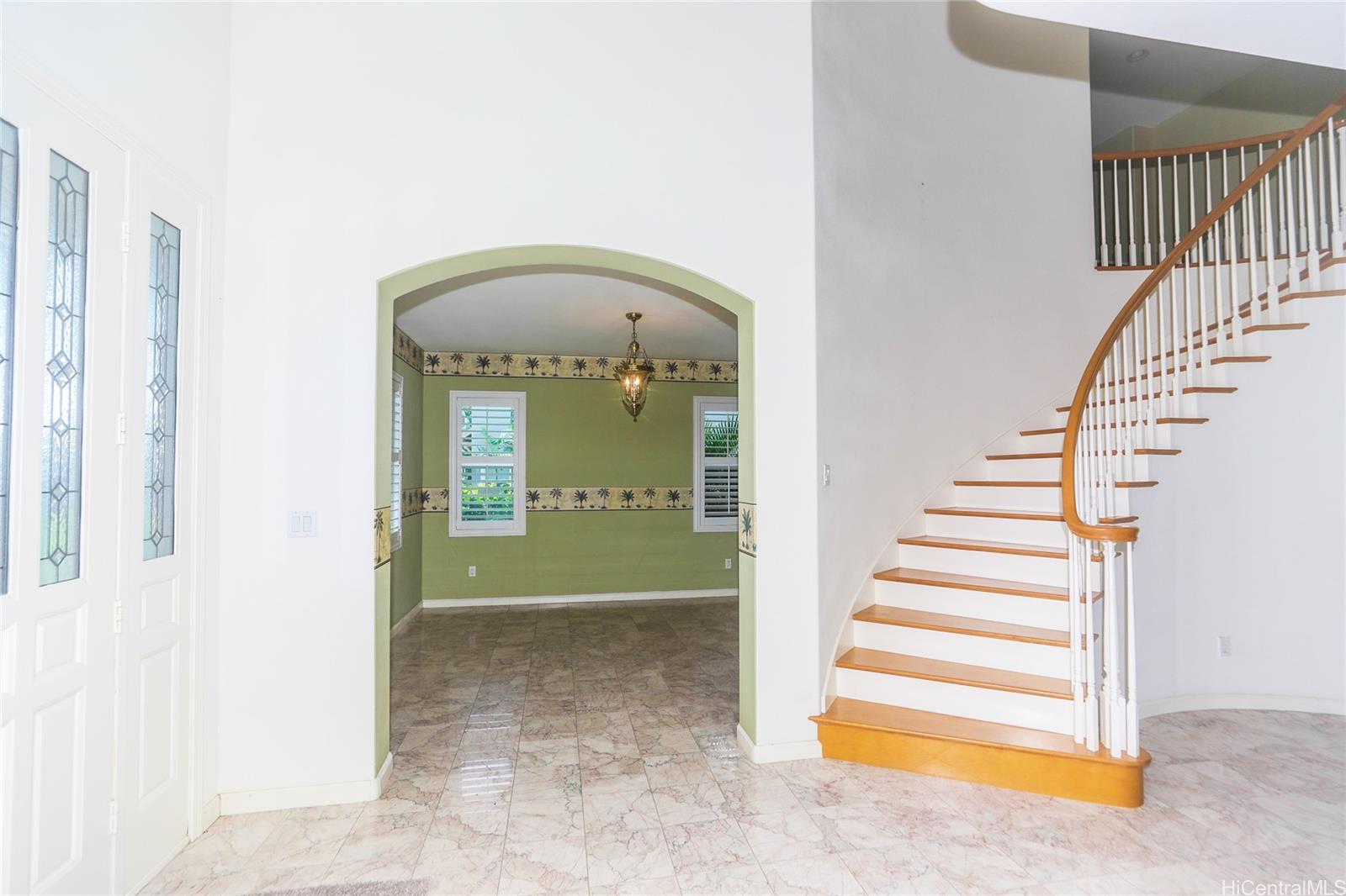 91-1027  Kaikoele Street Ocean Pointe, Ewaplain home - photo 2 of 25