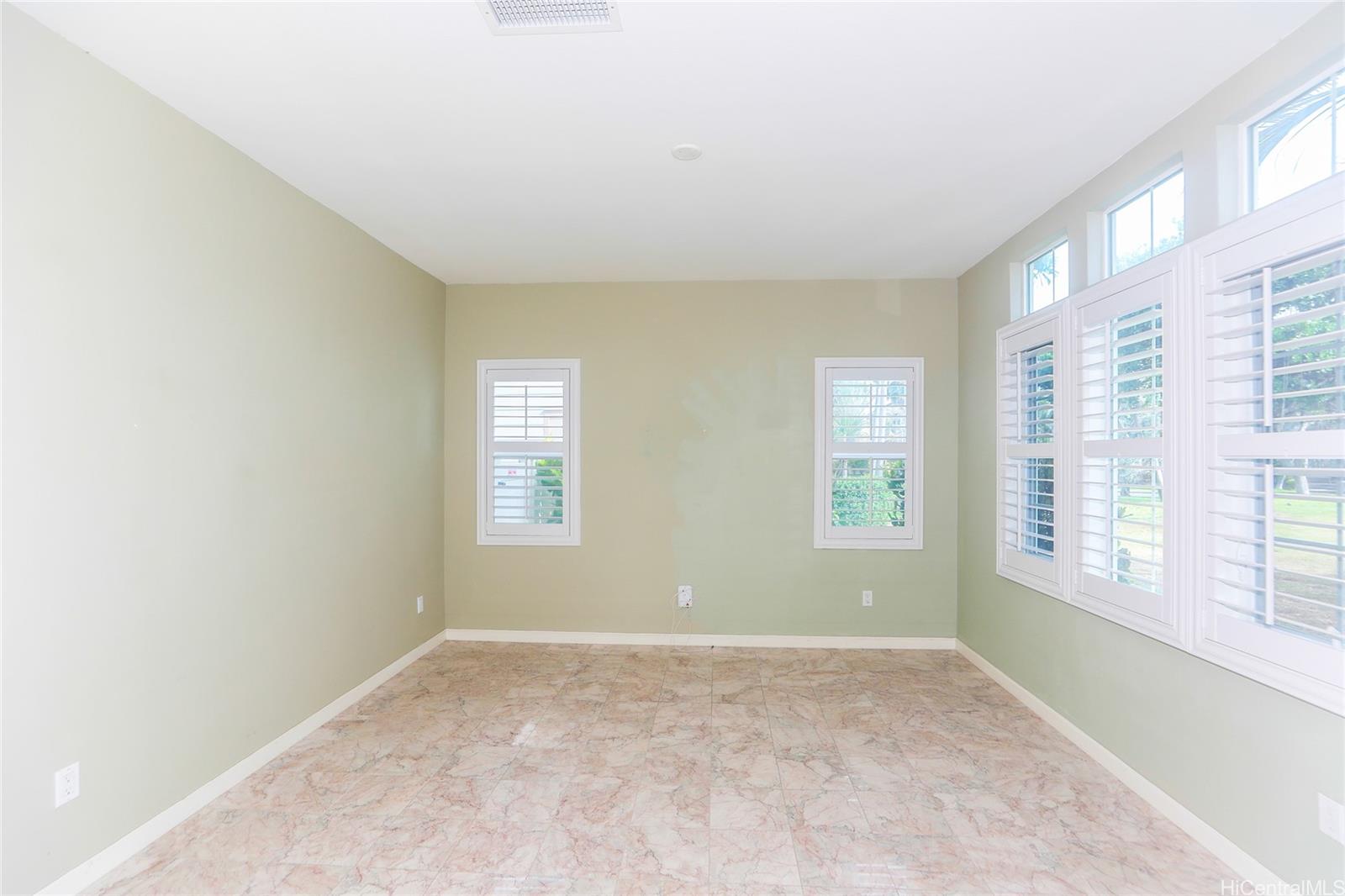 91-1027  Kaikoele Street Ocean Pointe, Ewaplain home - photo 3 of 25