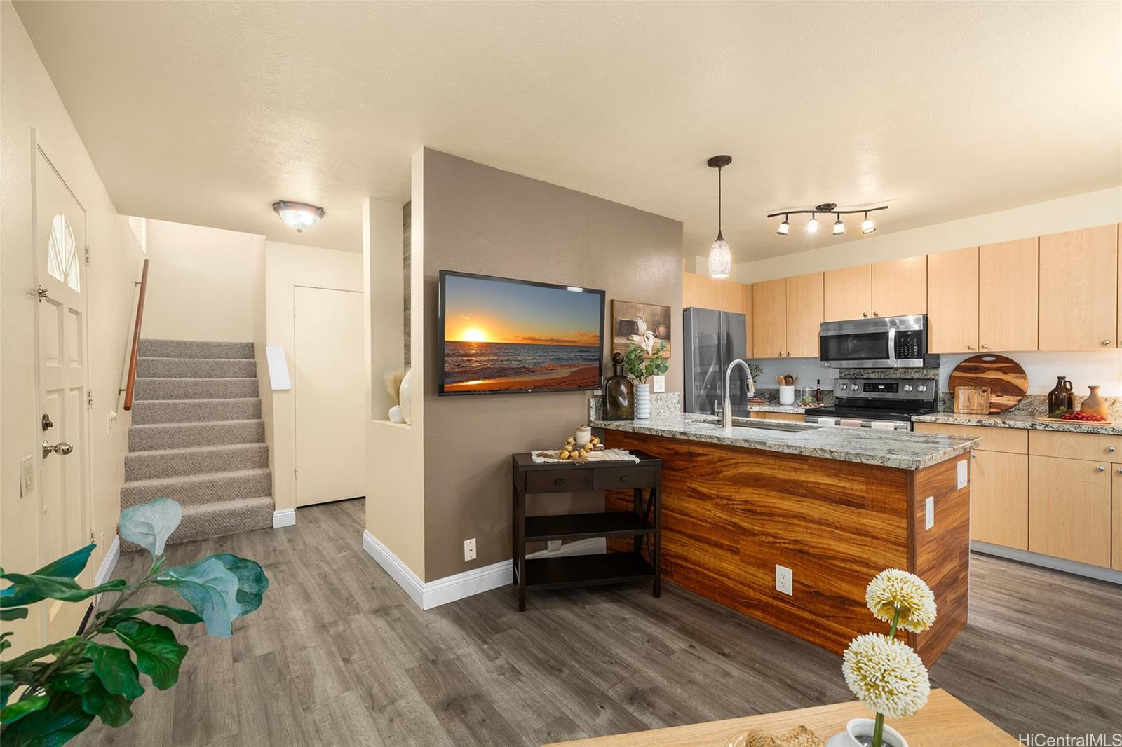 Ewa By Gentry townhouse # 17B, Ewa Beach, Hawaii - photo 7 of 24