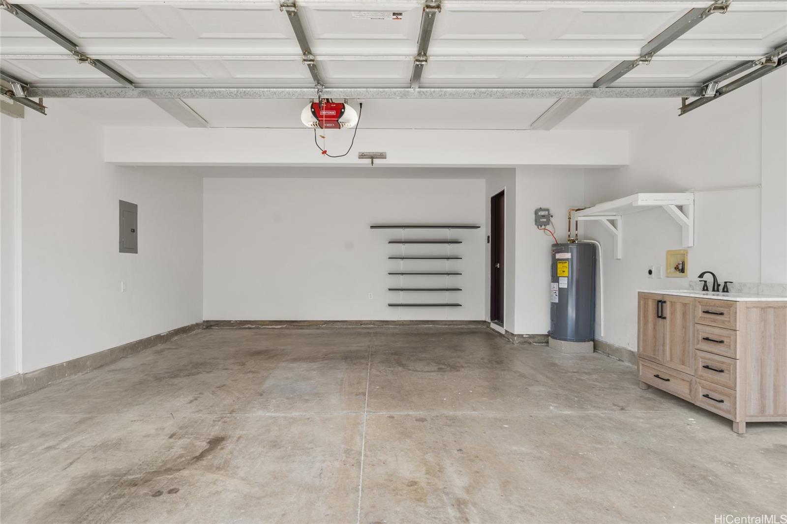 91-1030  Hoopili Street Ewa Gen Alii Cove, Ewaplain home - photo 2 of 25