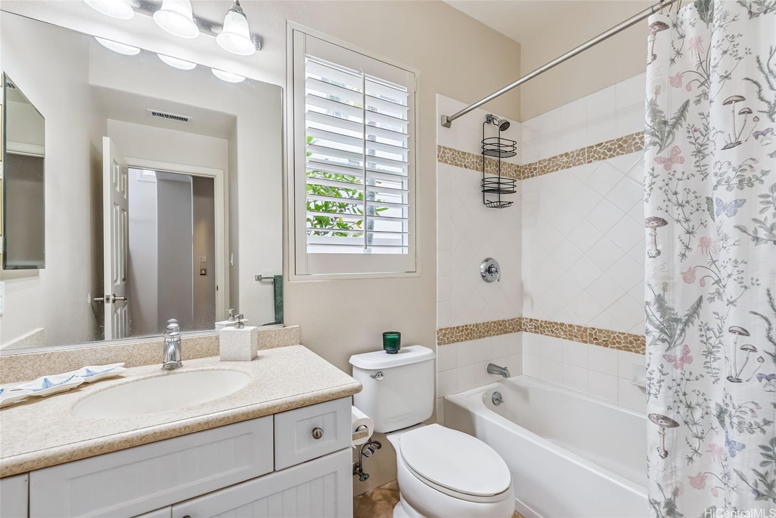 91-1030  Kai Uhu Street Ocean Pointe, Ewaplain home - photo 18 of 25