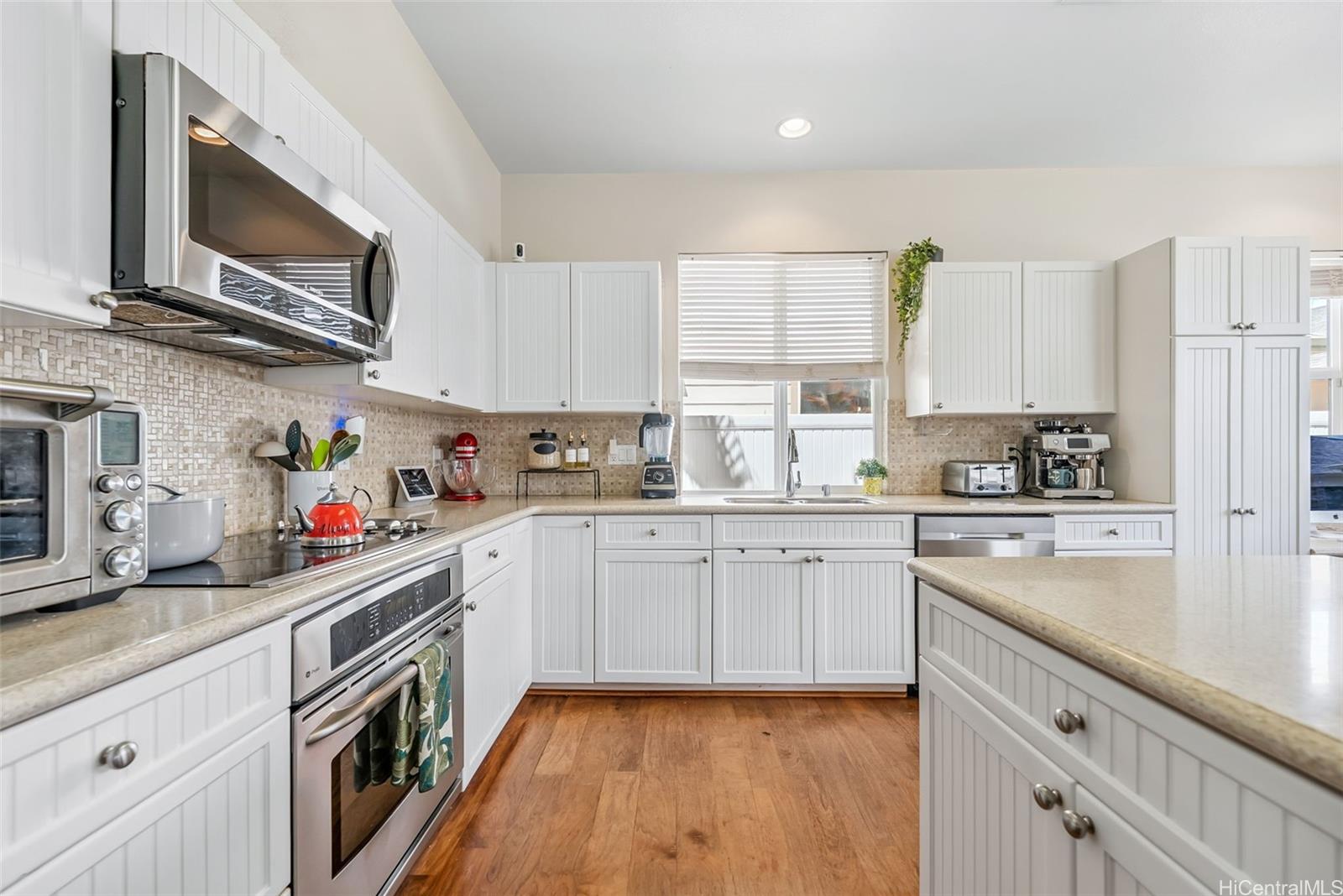 91-1030  Kai Uhu Street Ocean Pointe, Ewaplain home - photo 5 of 25