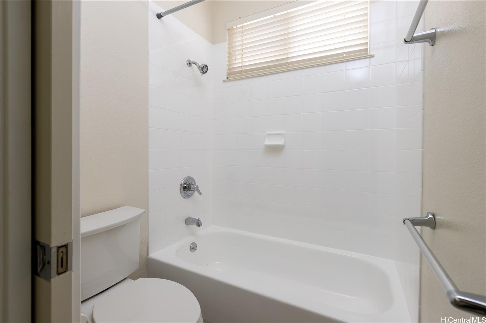 91-1030 Maulihiwa Street Kapolei - Rental - photo 15 of 18