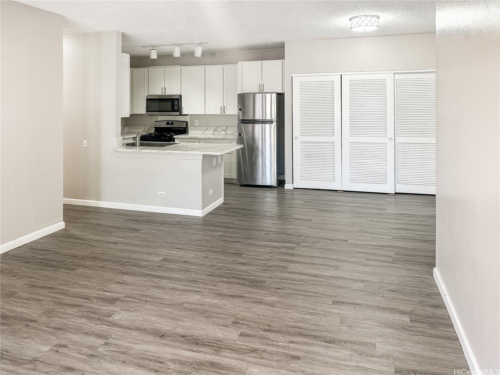 Palm Court condo # 24T, Ewa Beach, Hawaii - photo 3 of 14