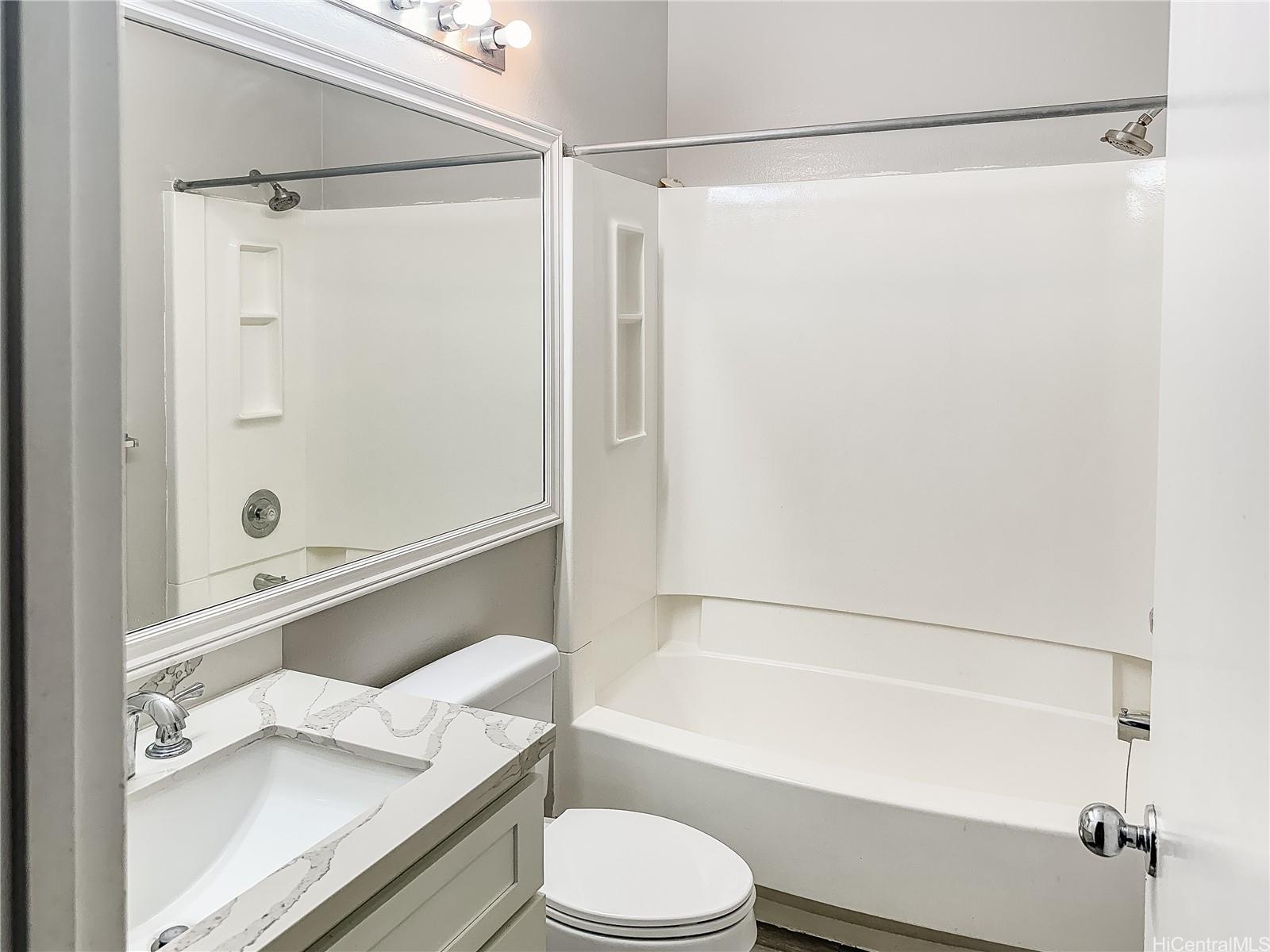 Palm Court condo # 24T, Ewa Beach, Hawaii - photo 6 of 14