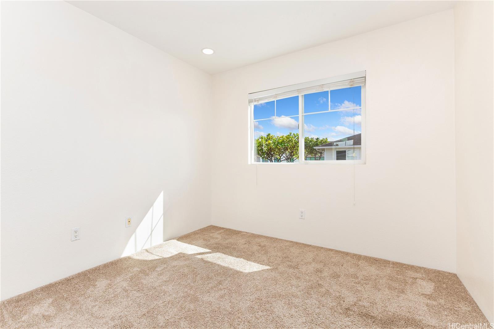 Ocean Pointe townhouse # 4B2, Ewa Beach, Hawaii - photo 17 of 22