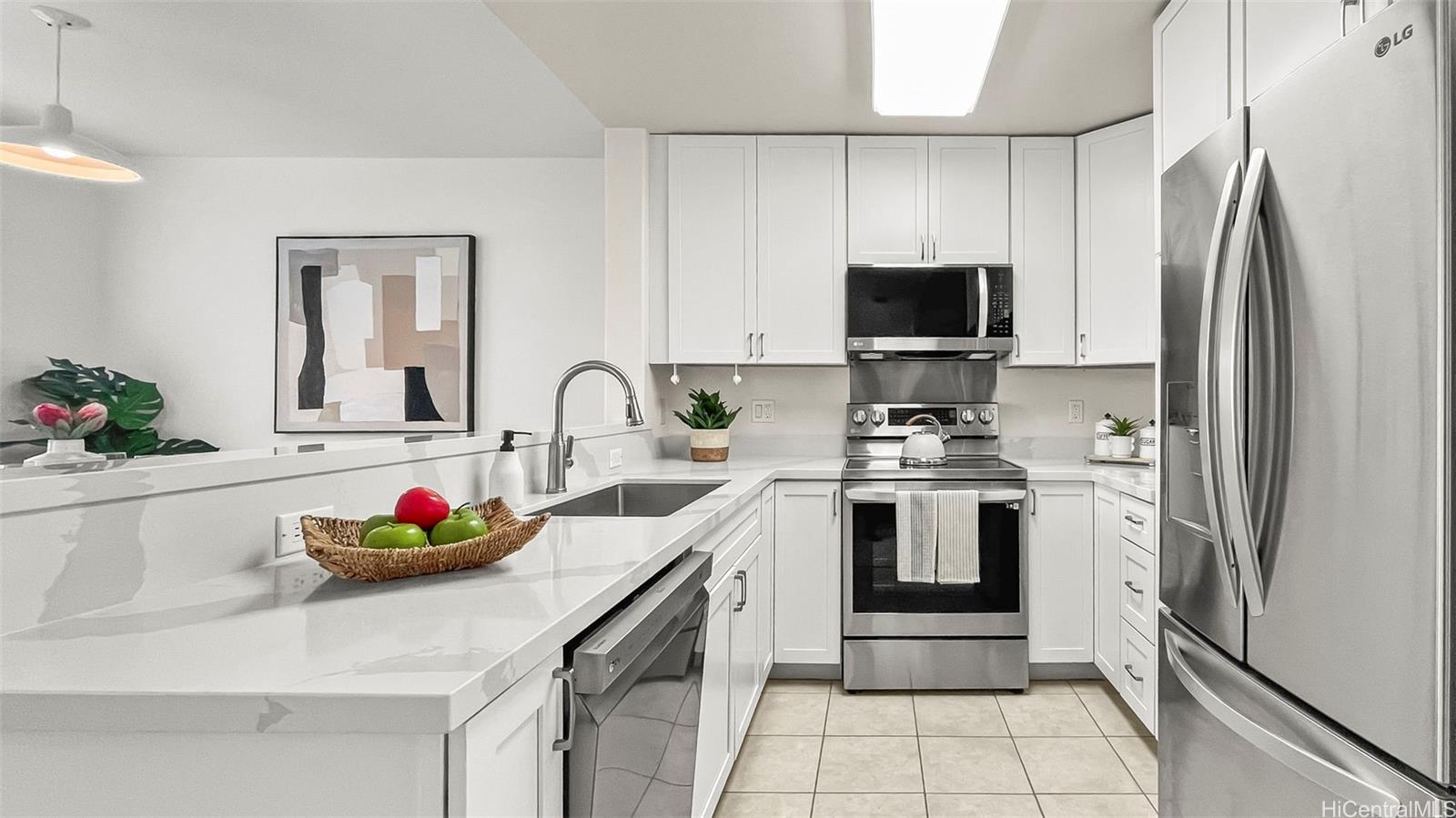 Ocean Pointe Comm. Assoc. townhouse # 4H5, Ewa Beach, Hawaii - photo 8 of 20