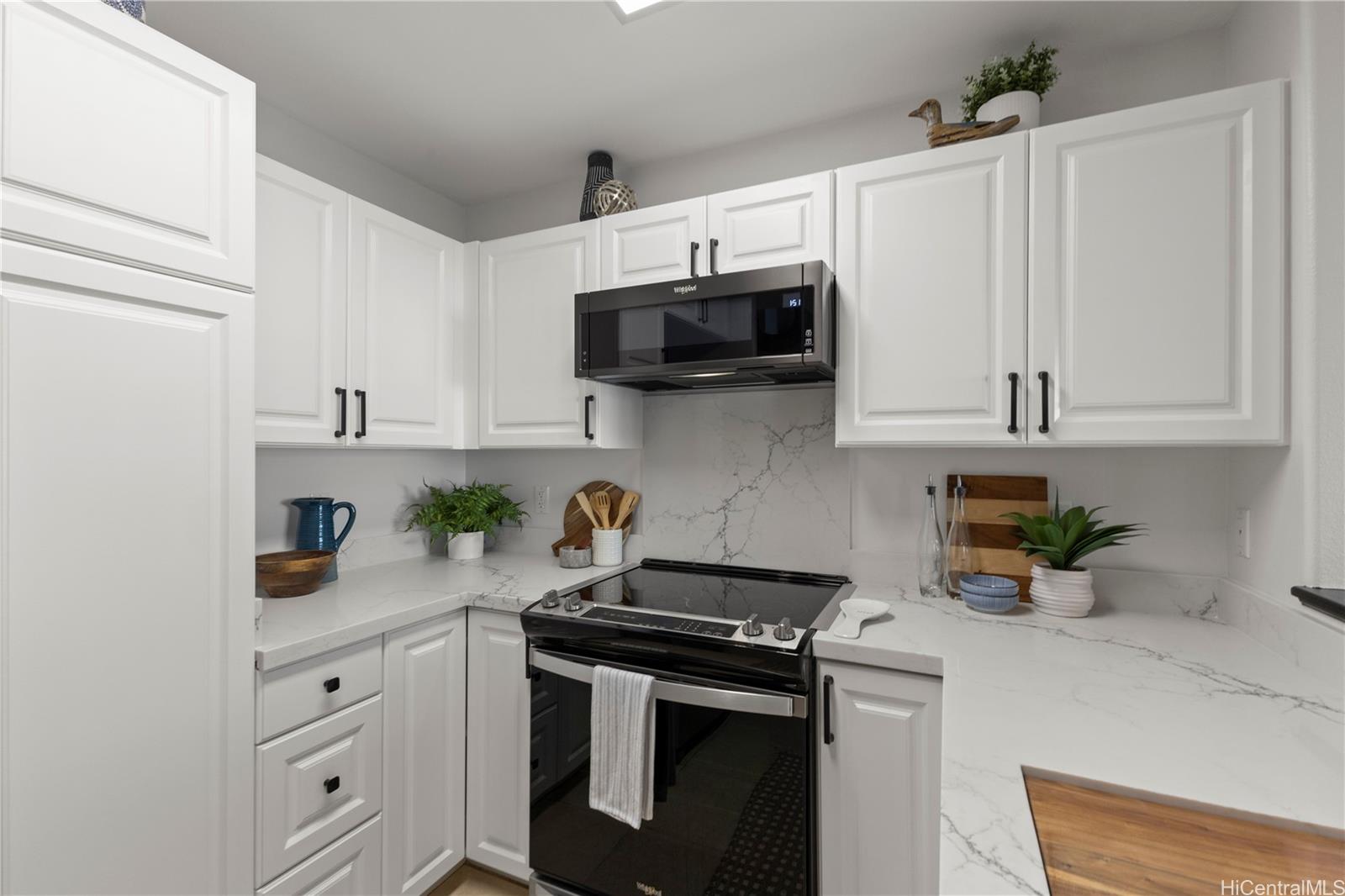 Ocean Pointe Residential Community Association townhouse # 4N4, Ewa Beach, Hawaii - photo 11 of 24